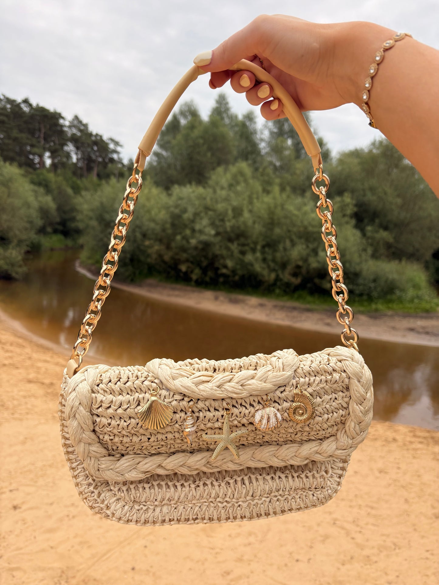 Zaya tas
